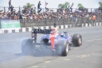Nagarjuna and Nagachaitanya at Red Bull F1 Showrun